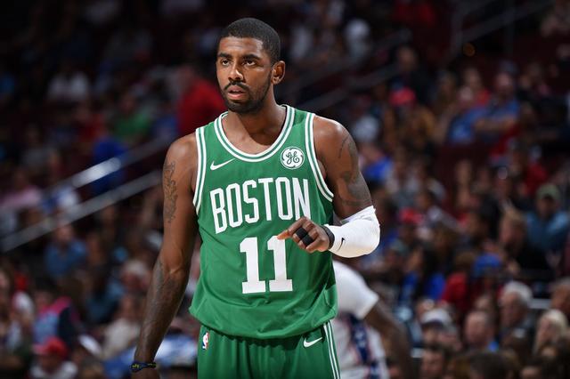 4球惨败中 4球惨败中