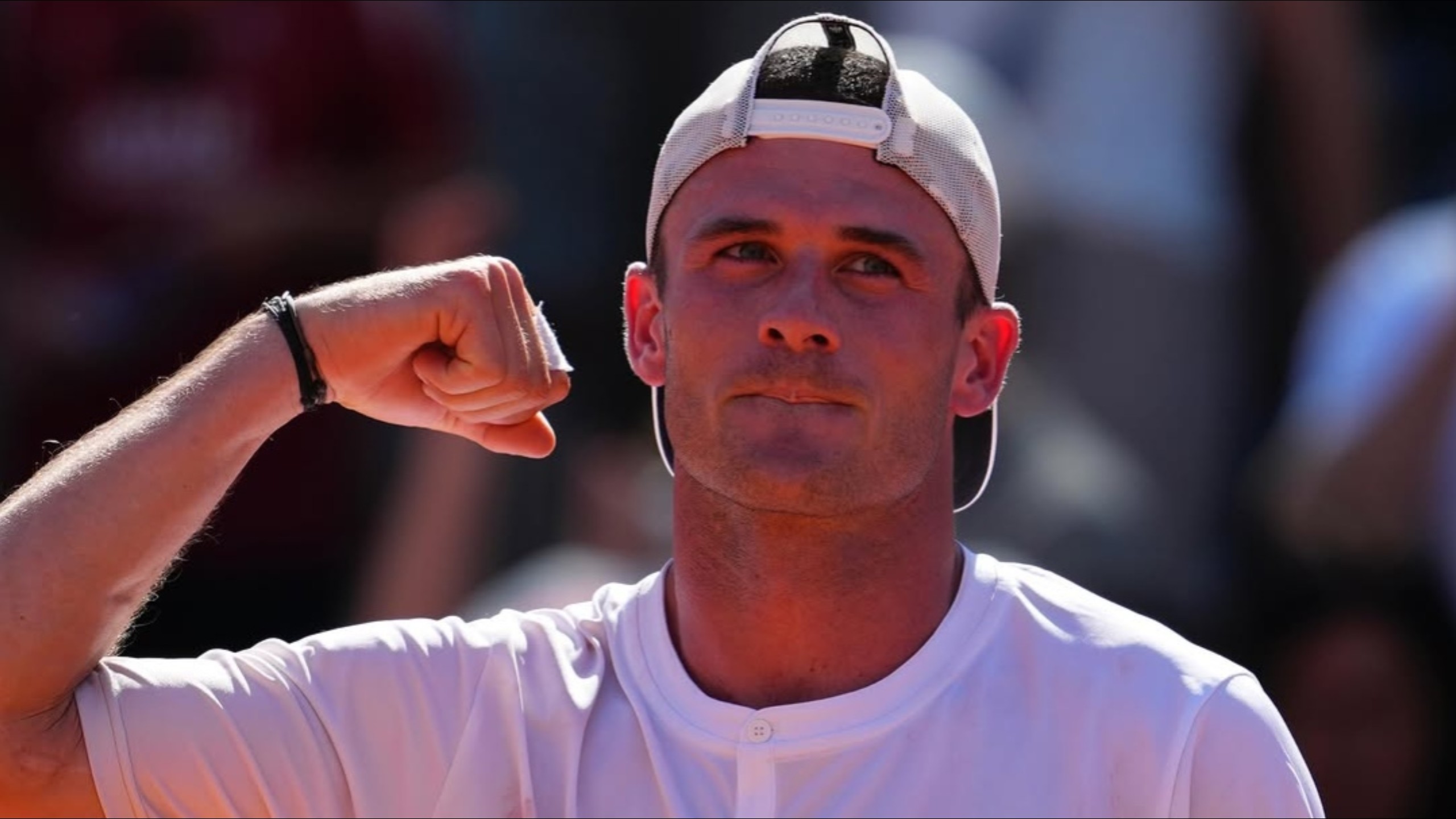 年轻中卫的 年轻中卫的